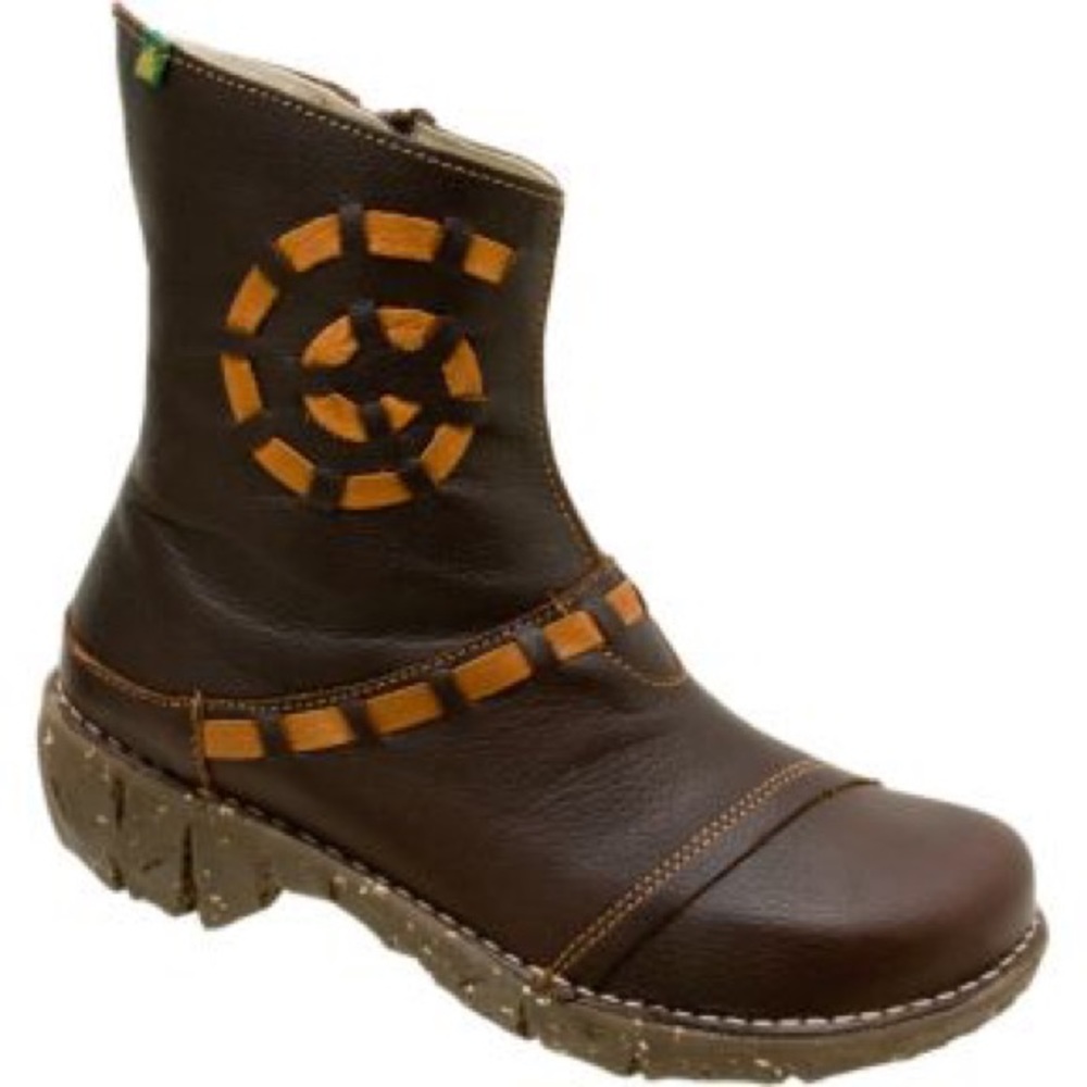 ISO El Naturalista N106 Boots, size 39, any color